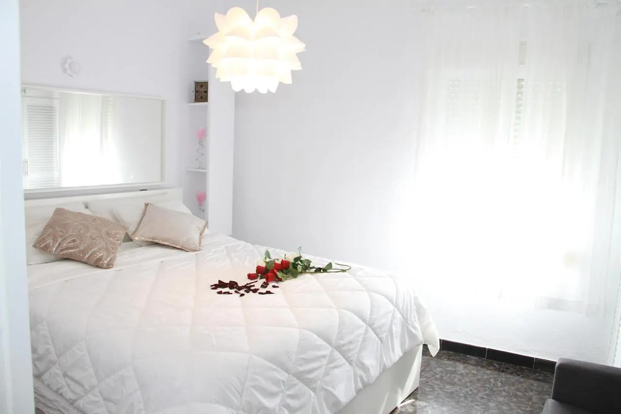 Shiny Per Family Apartment Malaga